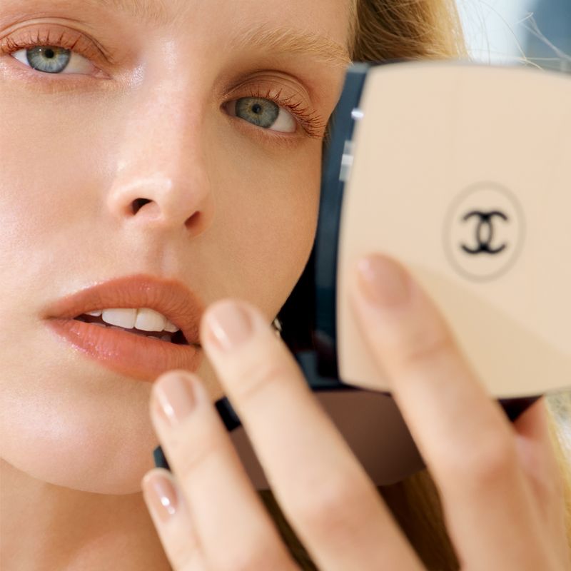 CHANEL - LES BEIGES PALETTE REGARD