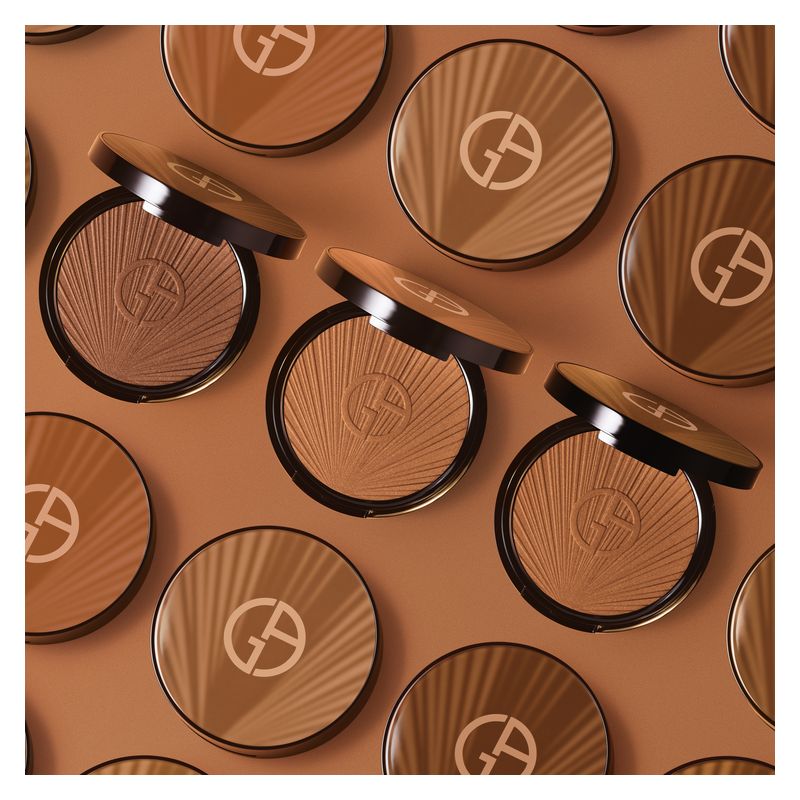 Armani - Luminous Silk Bronzing Powder - Terra Abbronzante Armani - Luminous Silk Bronzing Powder - Terra Abbronzante
