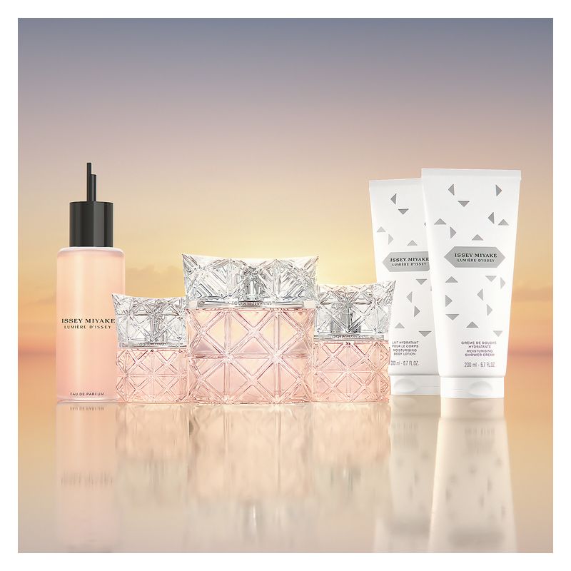 Issey Miyake - LUMIèRE D'ISSEY LAIT HYDRATANT POUR LE CORPS