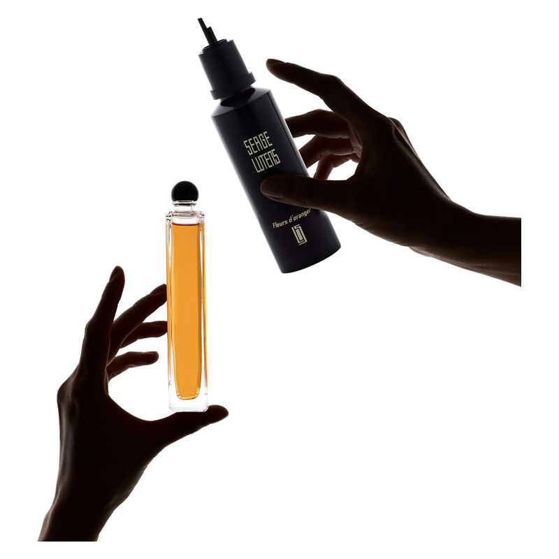 Serge Lutens Fleurs d'oranger, Eau de Parfum Unisex, Ricarica 150 ml, Profumo Floreale Bianco con Gelsomino e Tuberosa, Fragranza Intensa Serge Lutens Fleurs d'oranger, Eau de Parfum Unisex, Ricarica 150 ml, Profumo Floreale Bianco con Gelsomino e Tuberosa, Fragranza Intensa