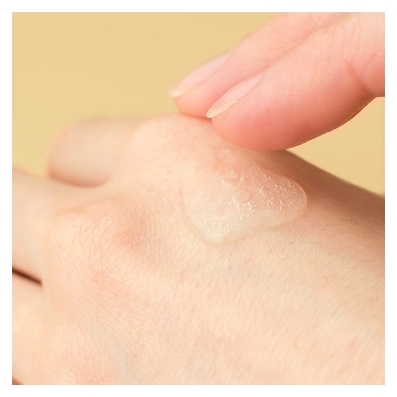 IT'S SKIN - V7 HYALURONIC TONER MOISTURIZE + GLOW IT'S SKIN - V7 HYALURONIC TONER MOISTURIZE + GLOW