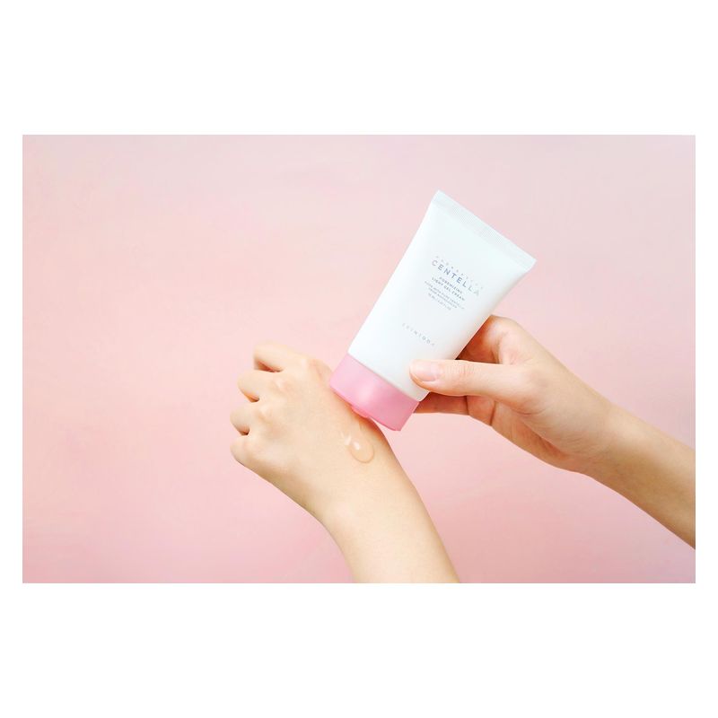 SKIN1004 - MADAGASCAR CENTELLA POREMIZING LIGHT GEL CREAM SKIN1004 - MADAGASCAR CENTELLA POREMIZING LIGHT GEL CREAM
