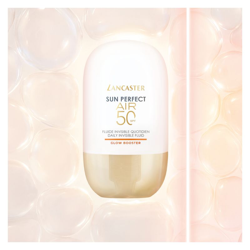 Lancaster - SUN PERFECT AIR DAILY INVISIBLE FLUID SPF 50 GLOW BOOSTER Lancaster - SUN PERFECT AIR DAILY INVISIBLE FLUID SPF 50 GLOW BOOSTER