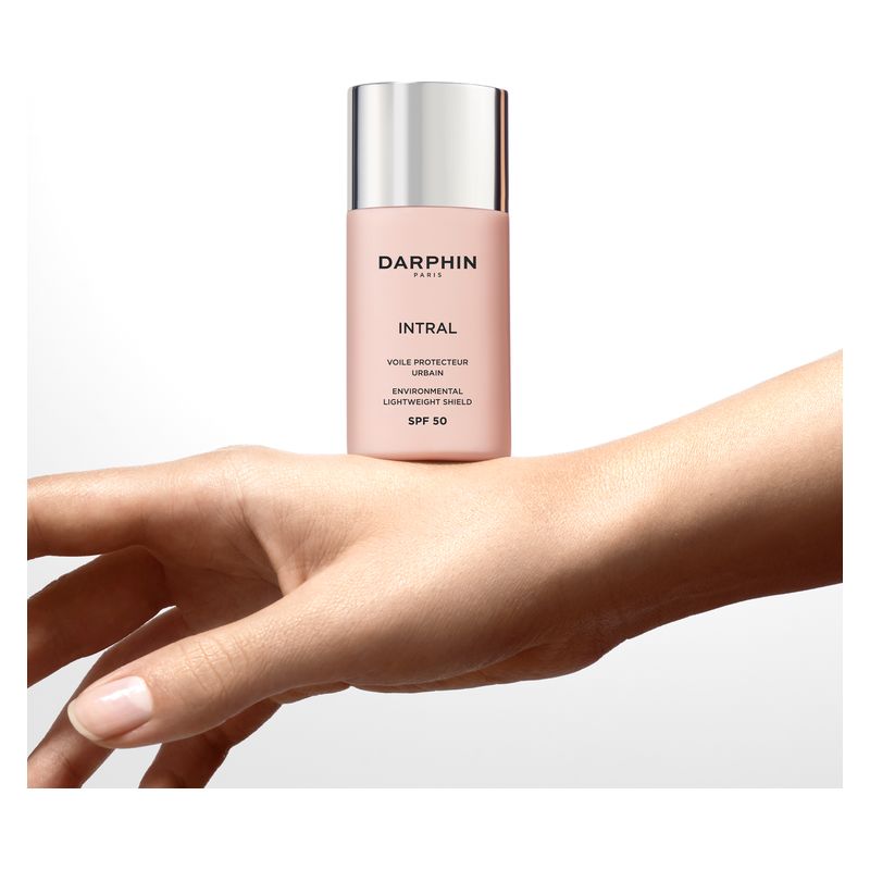 Darphin - INTRAL VOILE PROTECTEUR URBAIN SPF 50 Darphin - INTRAL VOILE PROTECTEUR URBAIN SPF 50