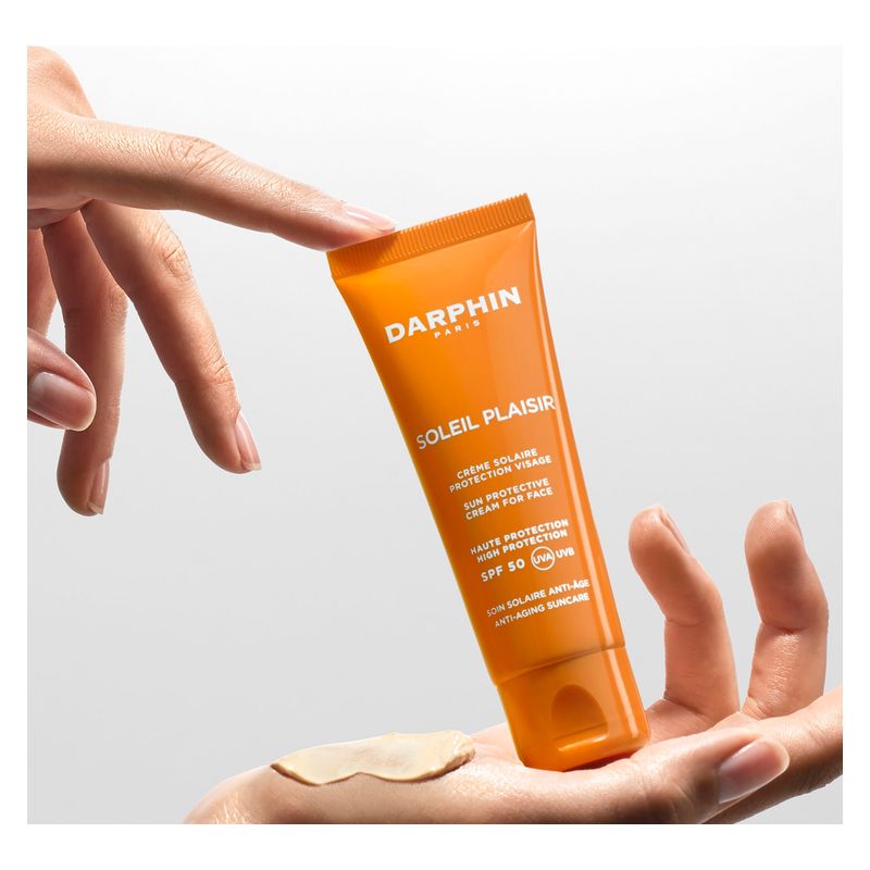 Darphin - SOLEIL PLAISIR CRèME SOLAIRE PROTECTION VISAGE SPF 50 Darphin - SOLEIL PLAISIR CRèME SOLAIRE PROTECTION VISAGE SPF 50