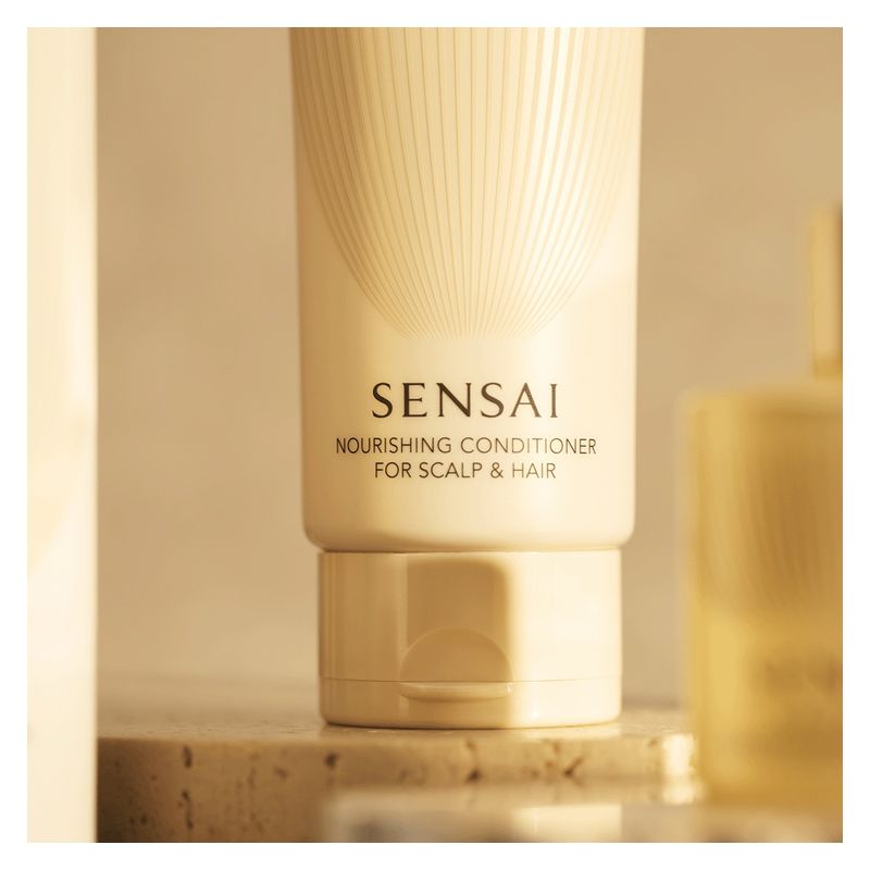 SENSAI - NOURISHING CONDITIONER FOR SCALP & HAIR SENSAI - NOURISHING CONDITIONER FOR SCALP & HAIR
