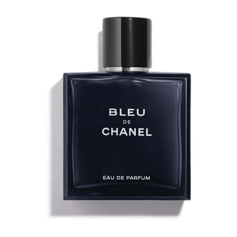 CHANEL Bleu de Chanel, Eau de Parfum Uomo, 50 ml Spray, Profumo aromatico-boschivo dalla firma seducente, Fragranza maschile intramontabile e profonda CHANEL Bleu de Chanel, Eau de Parfum Uomo, 50 ml Spray, Profumo aromatico-boschivo dalla firma seducente, Fragranza maschile intramontabile e profonda