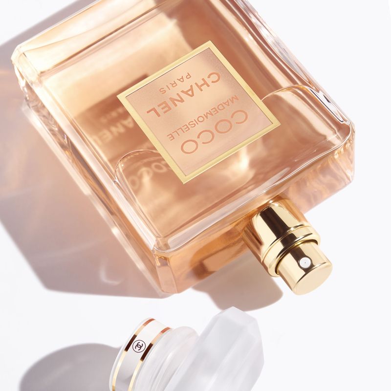 CHANEL Coco Mademoiselle, Eau de Parfum Donna, 100 ml Spray, Profumo Ambrato Fresco, Fragranza femminile, iconica e sensuale