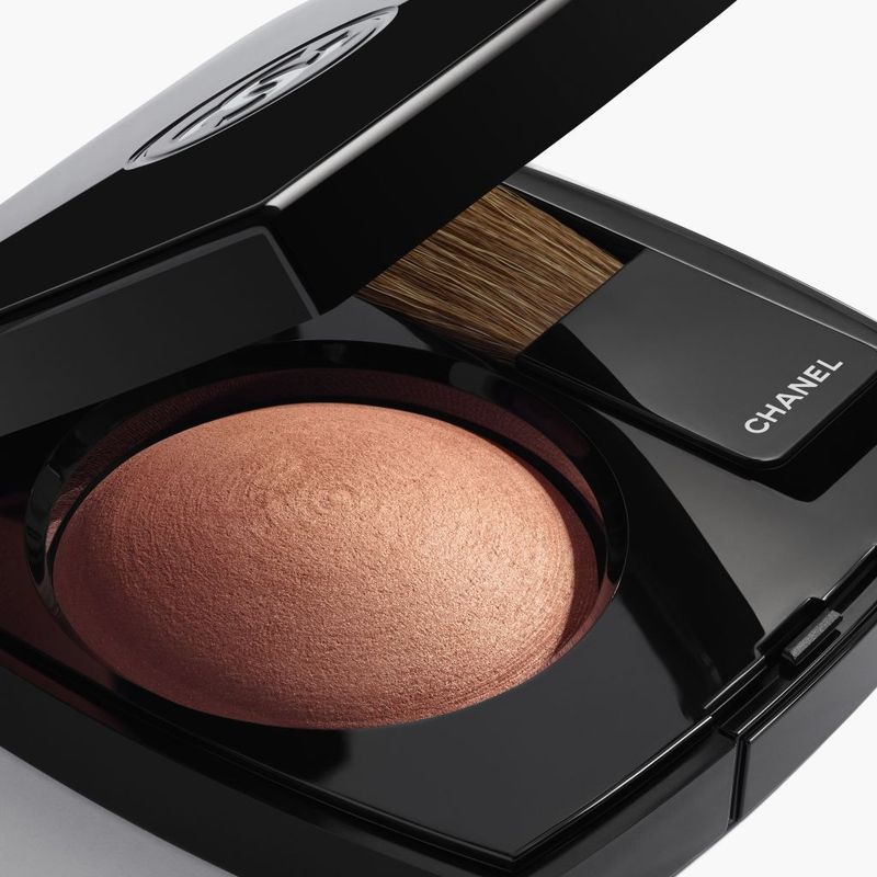 CHANEL Joues Contraste