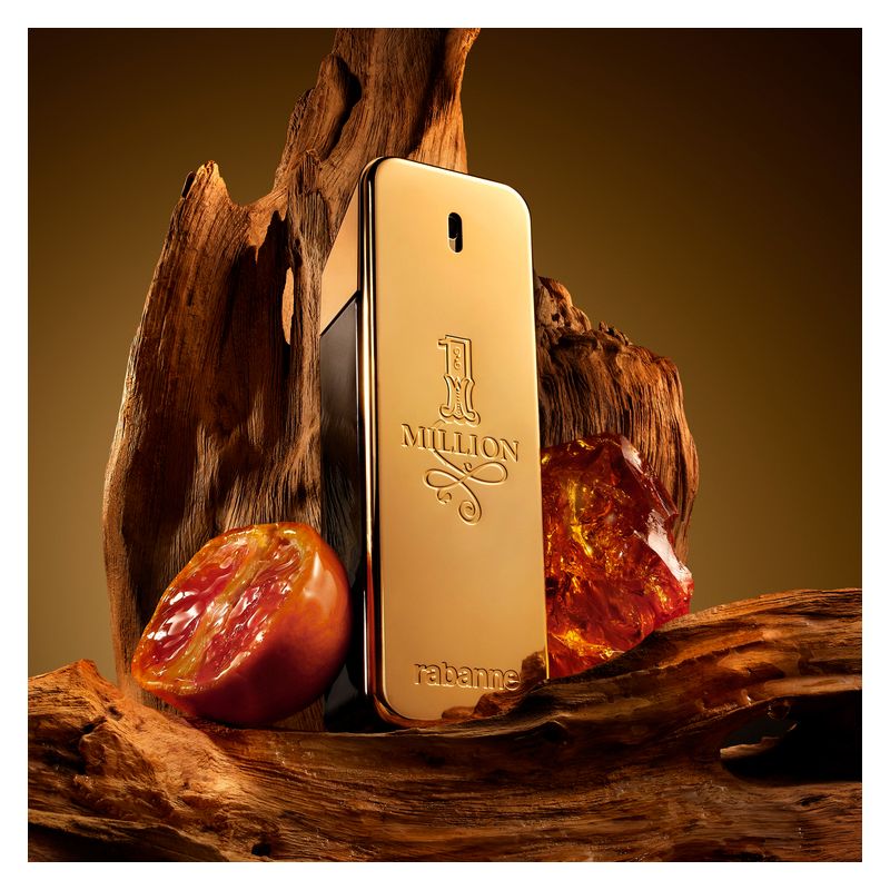 Rabanne 1 Million, Eau de Toilette Uomo, 100 ml Spray, Profumo maschile legnoso e speziato, Fragranza iconica per l'uomo audace e di successo Rabanne 1 Million, Eau de Toilette Uomo, 100 ml Spray, Profumo maschile legnoso e speziato, Fragranza iconica per l'uomo audace e di successo