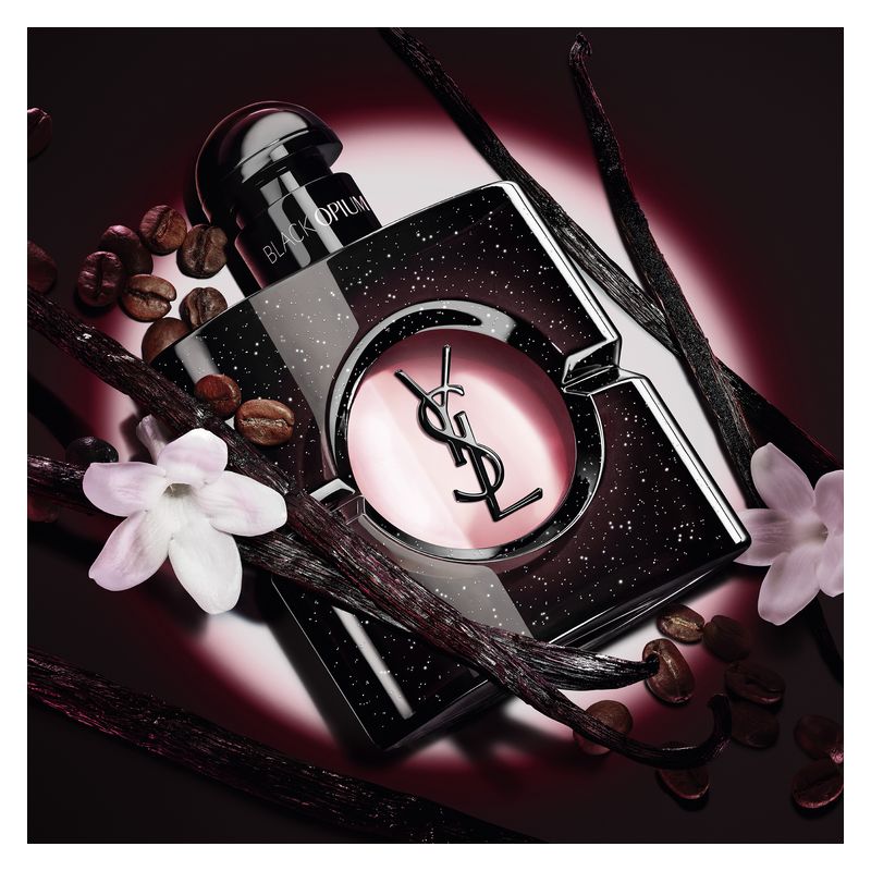Yves Saint Laurent Black Opium, Eau de Parfum Donna, 50 ml Spray, Profumo Floreale Gourmand con Caffè Nero, Fiori Bianchi e Vaniglia Sensuale Yves Saint Laurent Black Opium, Eau de Parfum Donna, 50 ml Spray, Profumo Floreale Gourmand con Caffè Nero, Fiori Bianchi e Vaniglia Sensuale
