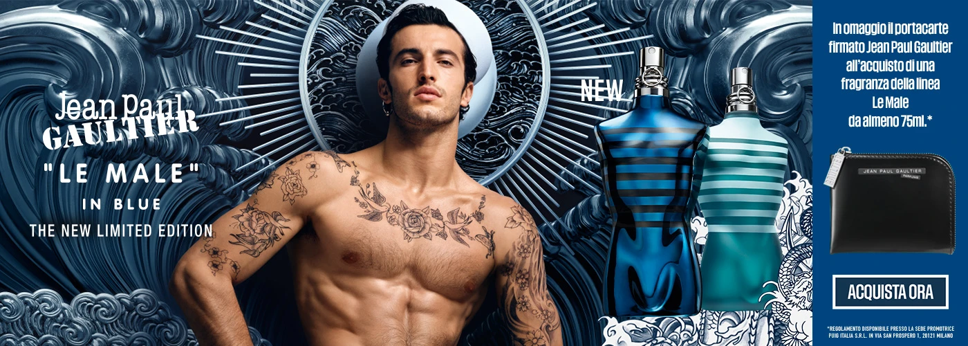 Nuovo Le male in blue